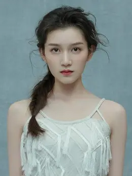 阮巨图片写真